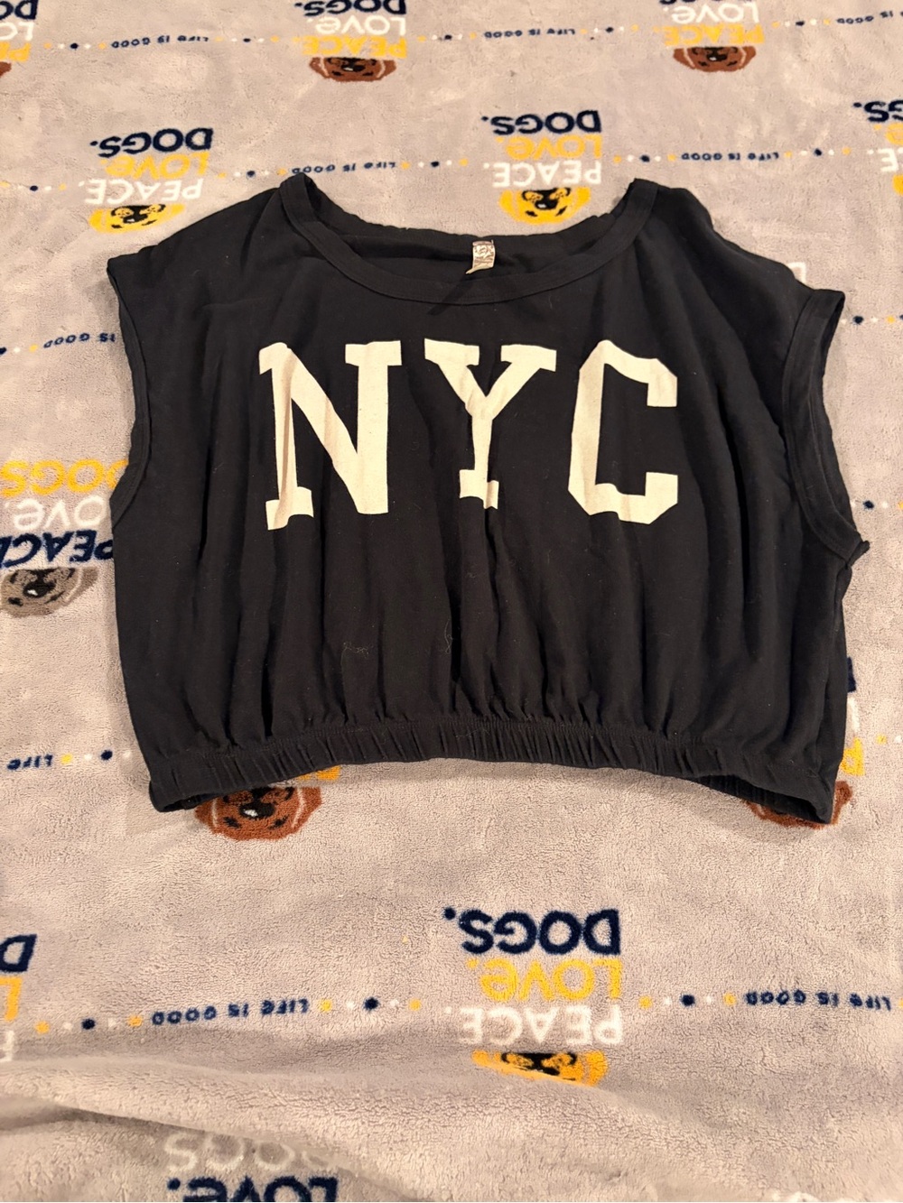 NYC Black Womens Medium Cropped  Tee